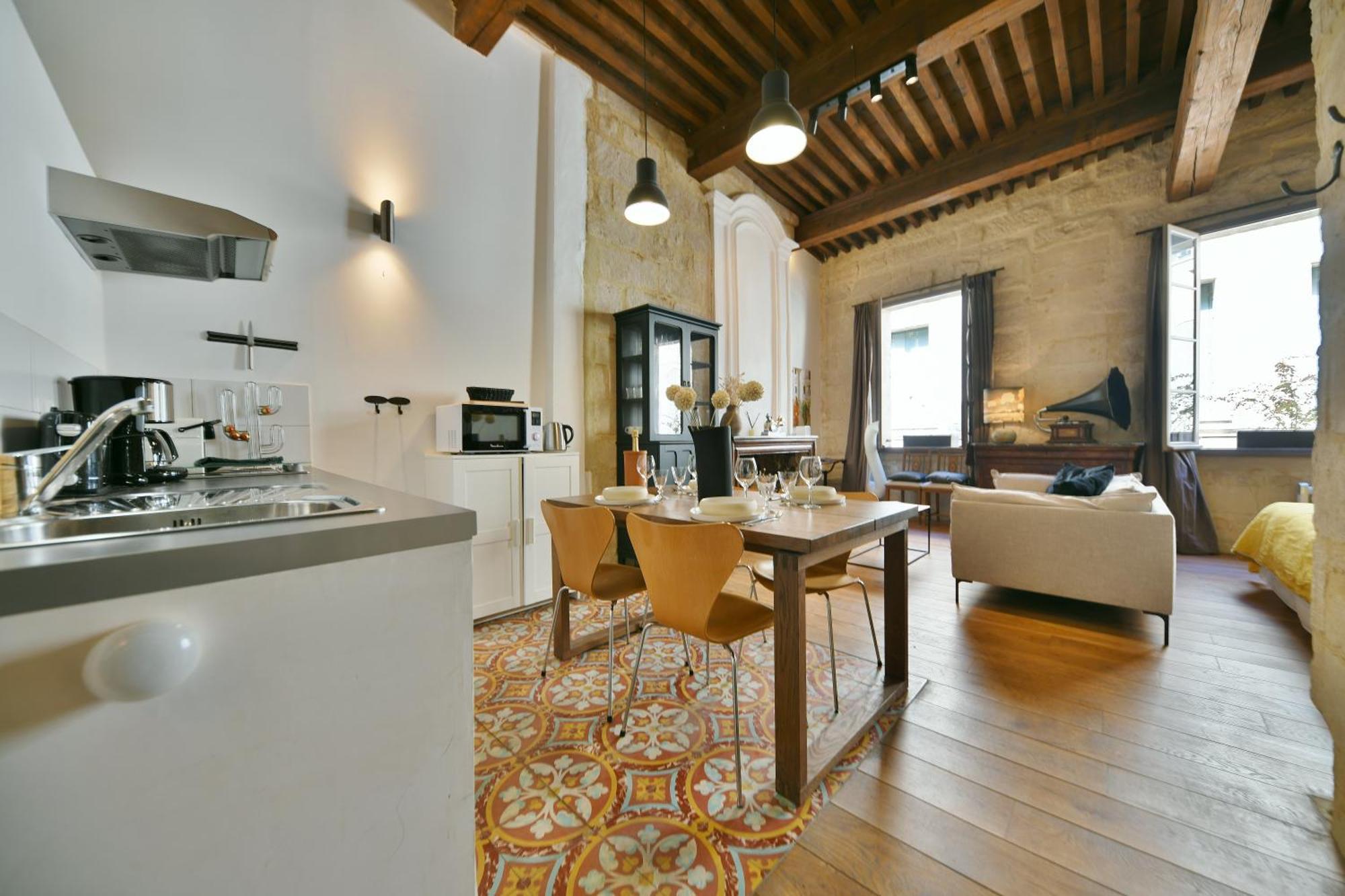"La Suite" 3 Etoiles Uzès Extérieur photo